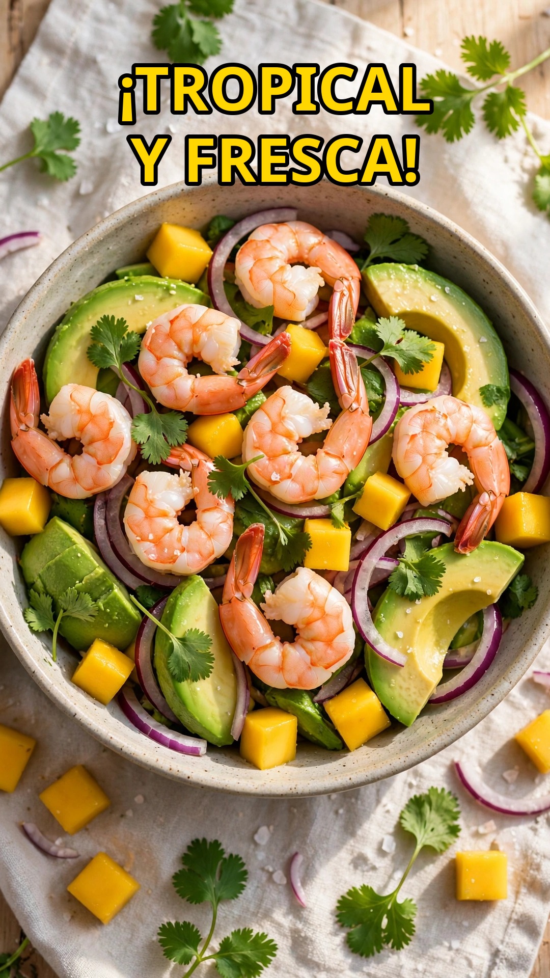 Ensalada Tropical de Camarones con Mango y Aguacate: Fresca, Dulce y Lista en Minutos 🍤🥭